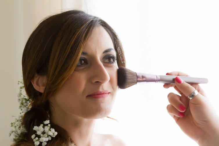 trucco sposa occhi marroni semplice